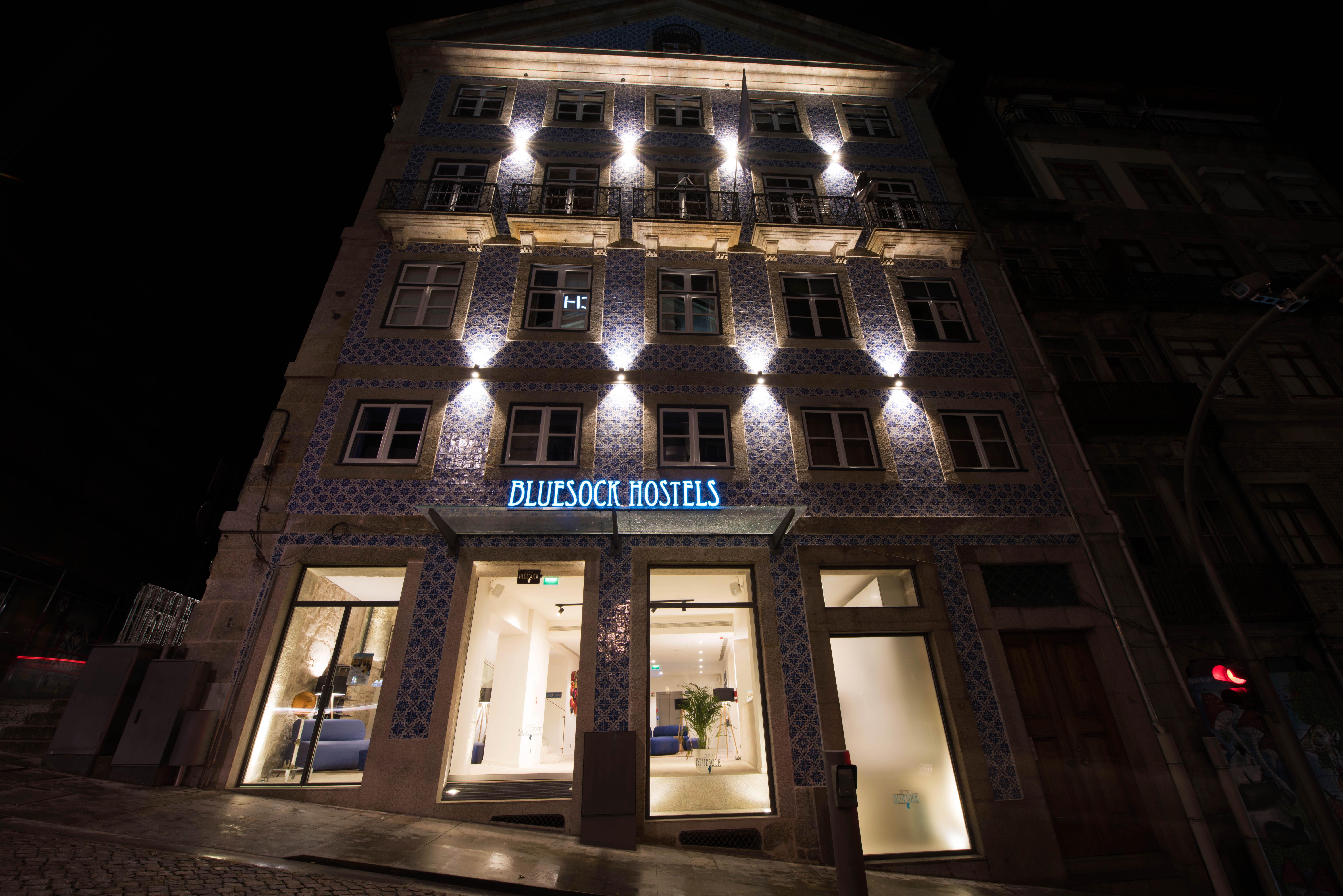 Bluesock Hostels Porto Exterior photo Bluesock Hostel Lisbon