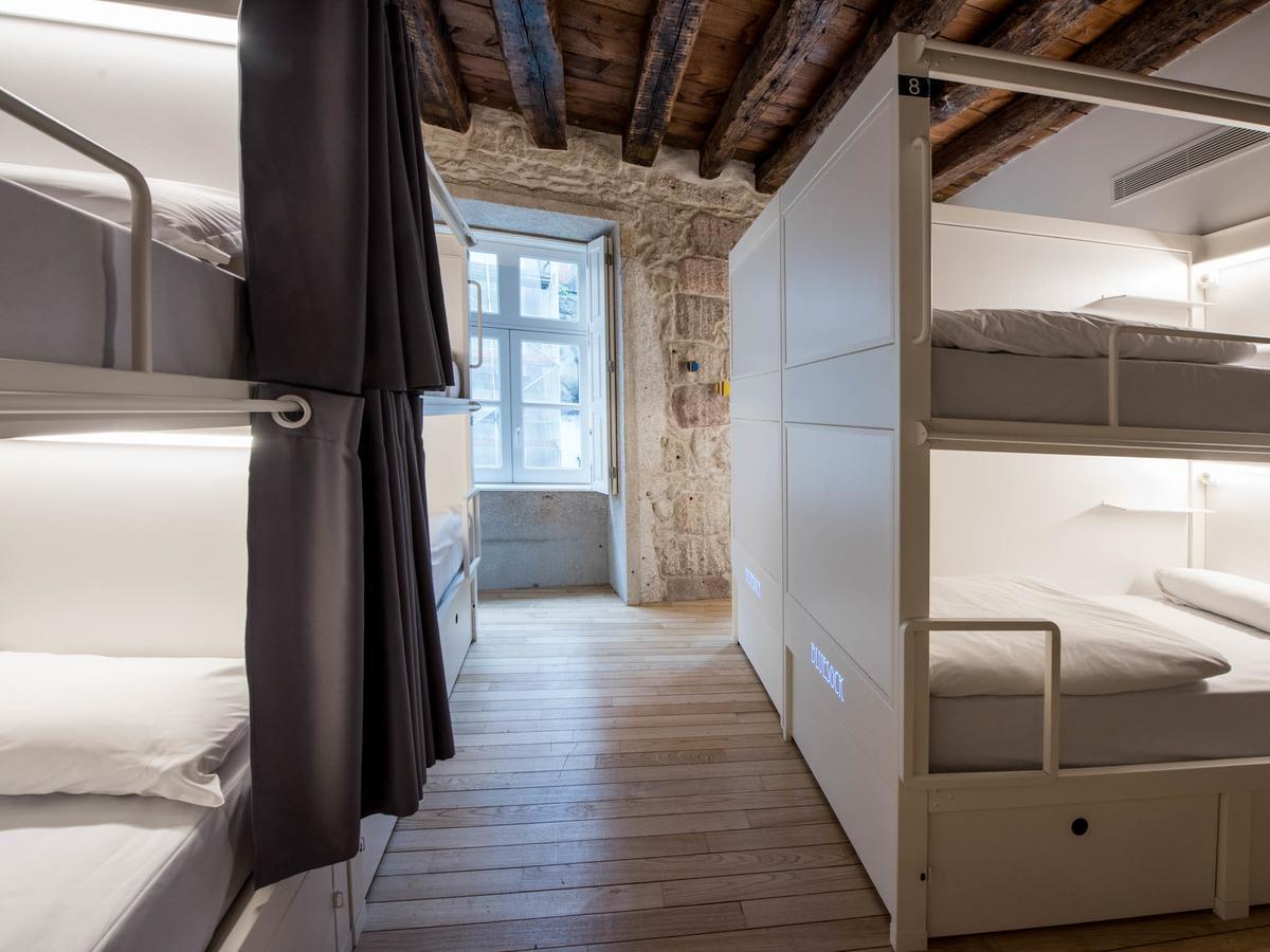 Bluesock Hostels Porto Exterior photo Hostel room in Berlin